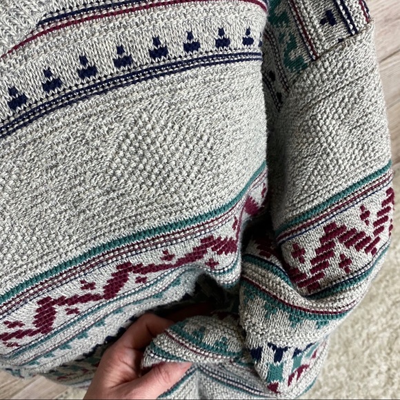 Vintage Jantzen Textured Gray & Teal Crew Neck Sweater - Picture 6 of 8